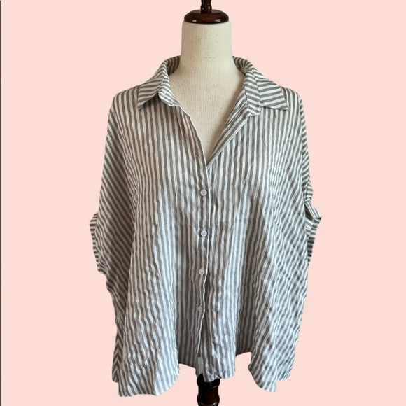 Mustard Seed Tops - Mustard Seed lightweight oversized Buttoned down shirt